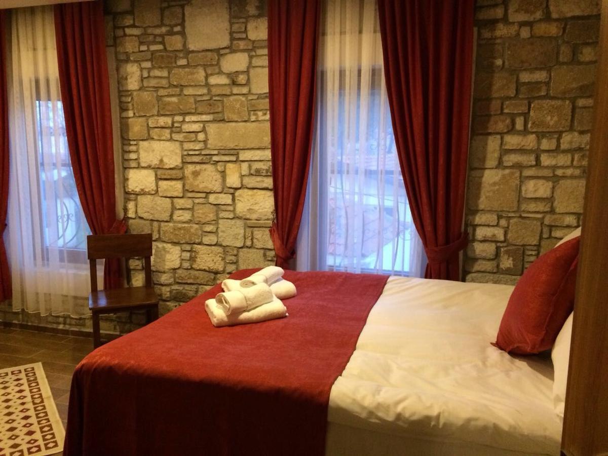 Deniz Hotel Yenifoca Dış mekan fotoğraf